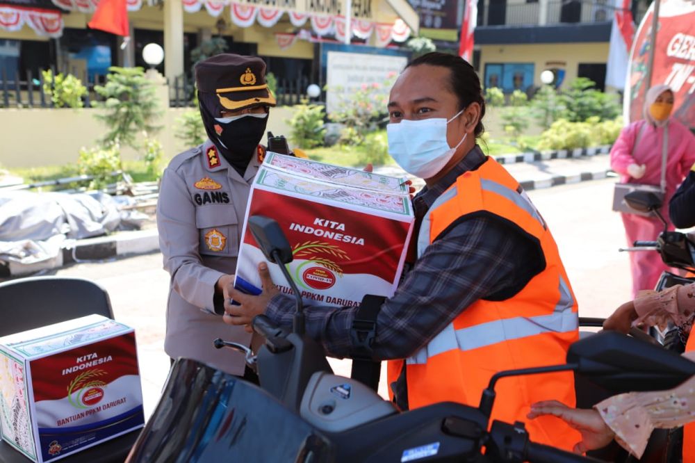 Polres Tanjung Perak Beri Layanan Vaksinasi Khusus Wartawan