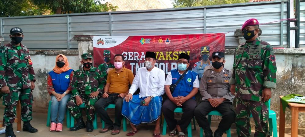 Satgas Covid-19 Kecamatan Sokobanah Giat Vaksinasi di Desa Bira Timur 