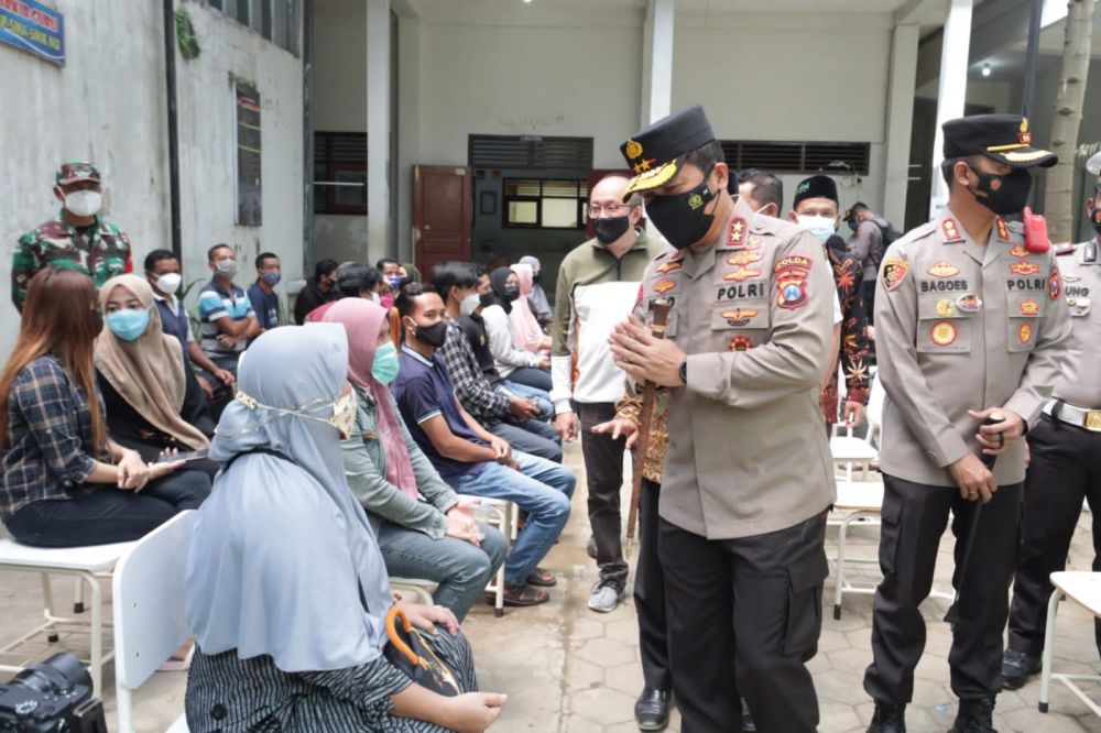 Kapolda Jatim Cek Pelaksanaan Vaksinasi di NUIS Pakis Kabupaten Malang