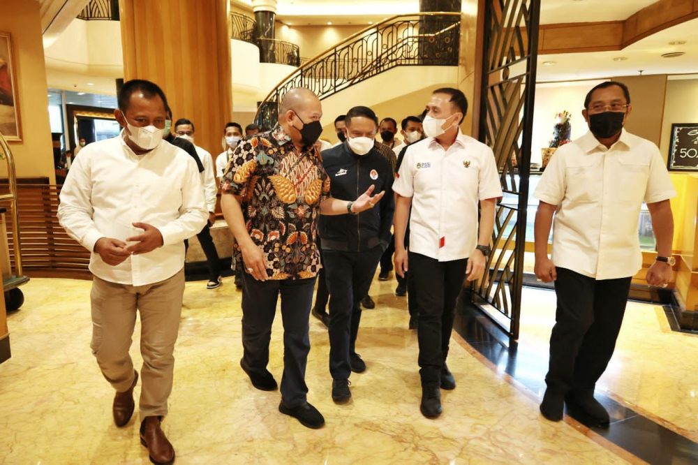 Tragedi Kanjuruhan, LaNyalla Minta Semua Pihak Evaluasi Pola Stewards sesuai Regulasi FIFA