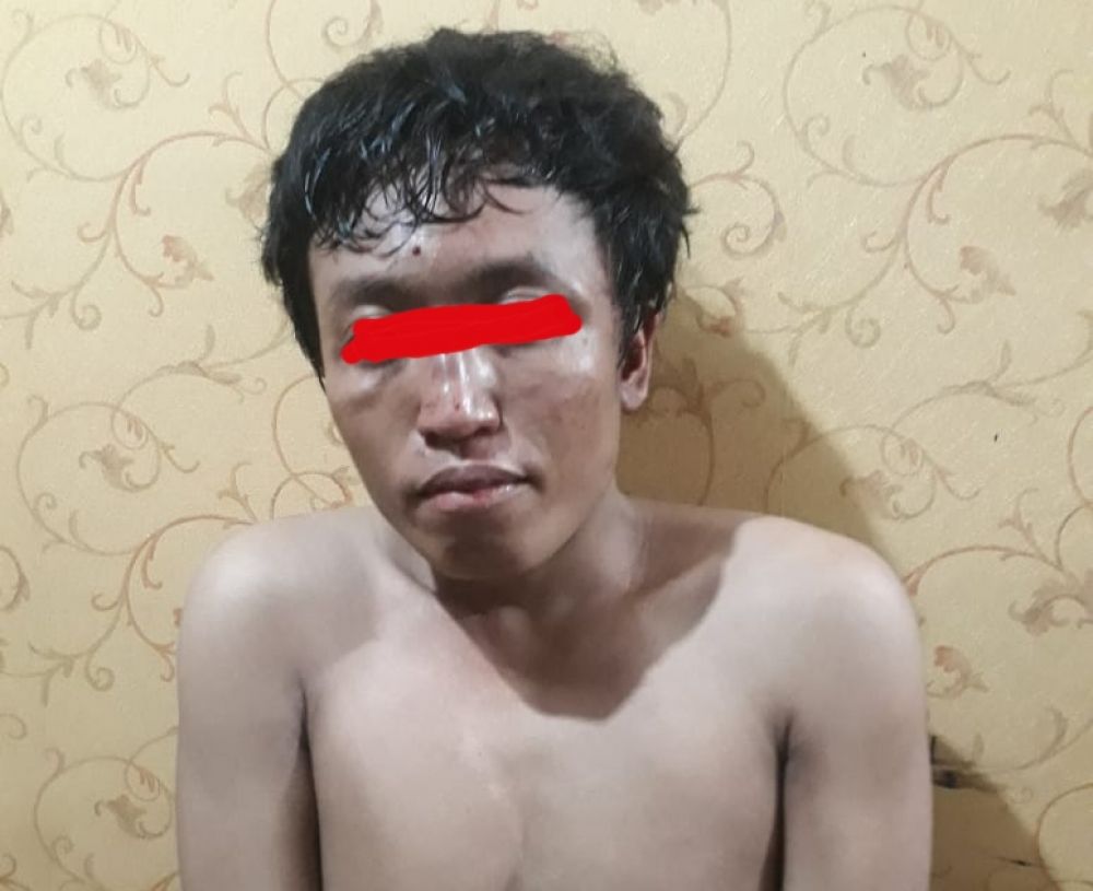 Polisi Selamatkan Nyawa Jambret Hendphone Dari Amukan Masa