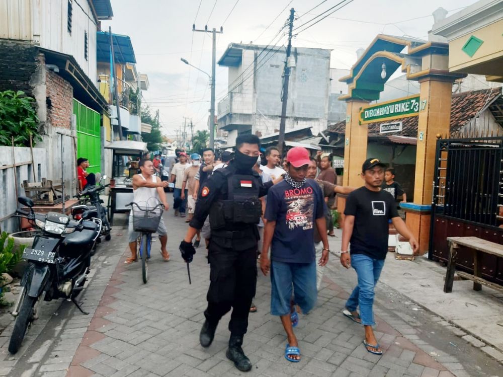 Polisi Lepas 22 Orang Yang Digerebek Di Arena Judi Burung Merpati