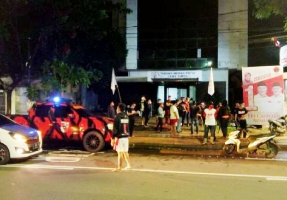 Markas TMP Pendukung Eri-Armuji Diserang Ratusan Orang Tak Di Kenal