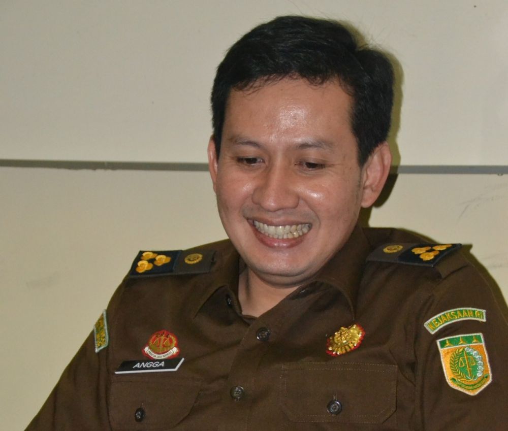 Kasipenkum Kejati Jatim  Anggara Suryanagara