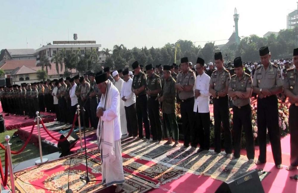 3 Pilar Jawa Timur Melaksanakan Istighosah dan Salat Istisqa