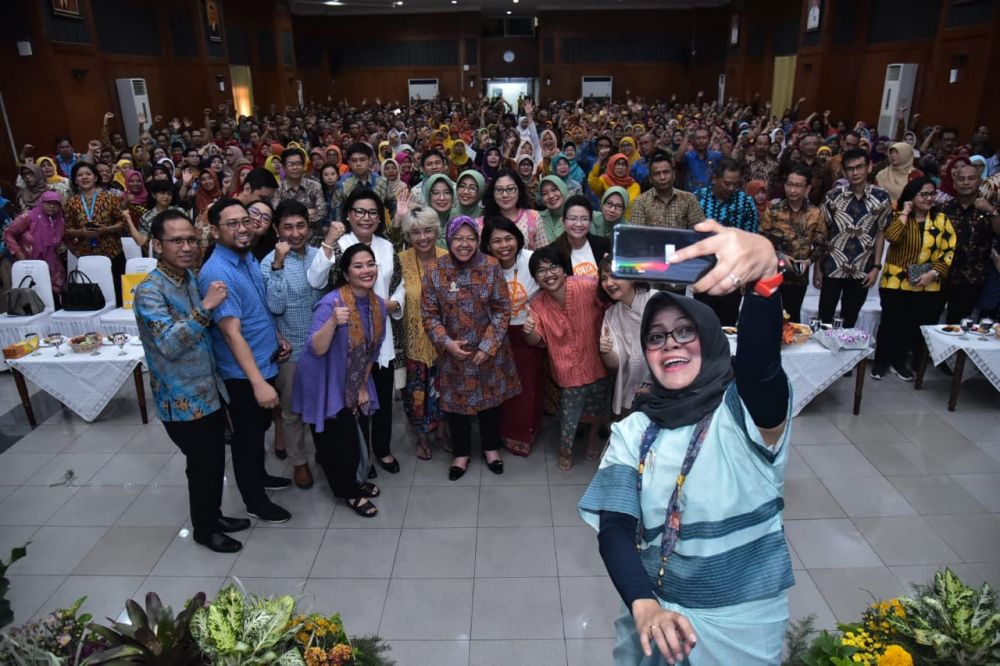 Program Guru Pembangunan. Peradaban