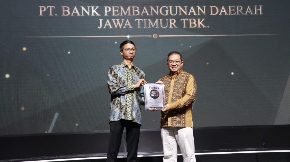 Bank Jatim Raih Penghargaan dari Forbes Indonesia